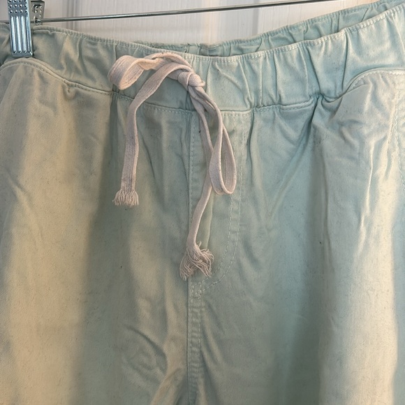 Distressed Mint Green Pants - Picture 3 of 3
